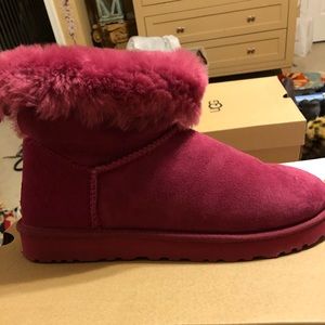 Original Uggs Hot Pink Boots only wore once
